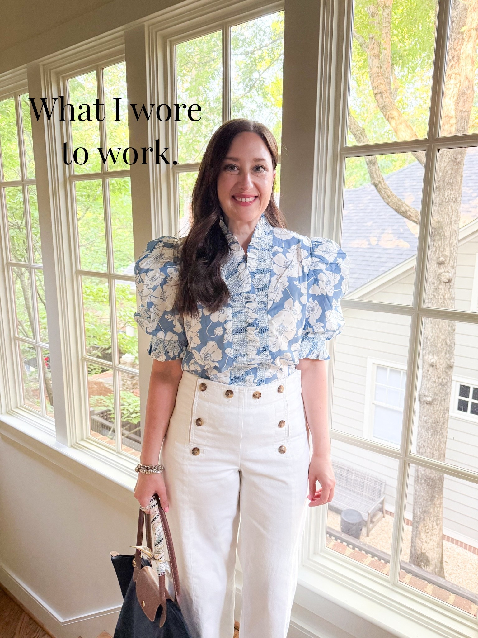 Only one of these tops left from @Avara  
and it’s on sale! Perfect top for work and the weekend. Would also be cute with denim.

#LTKSaleAlert #LTKootd #LTKOver40