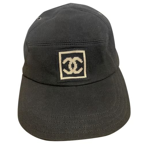 Cap  - Black 19 | Vestiaire Collective (Global)