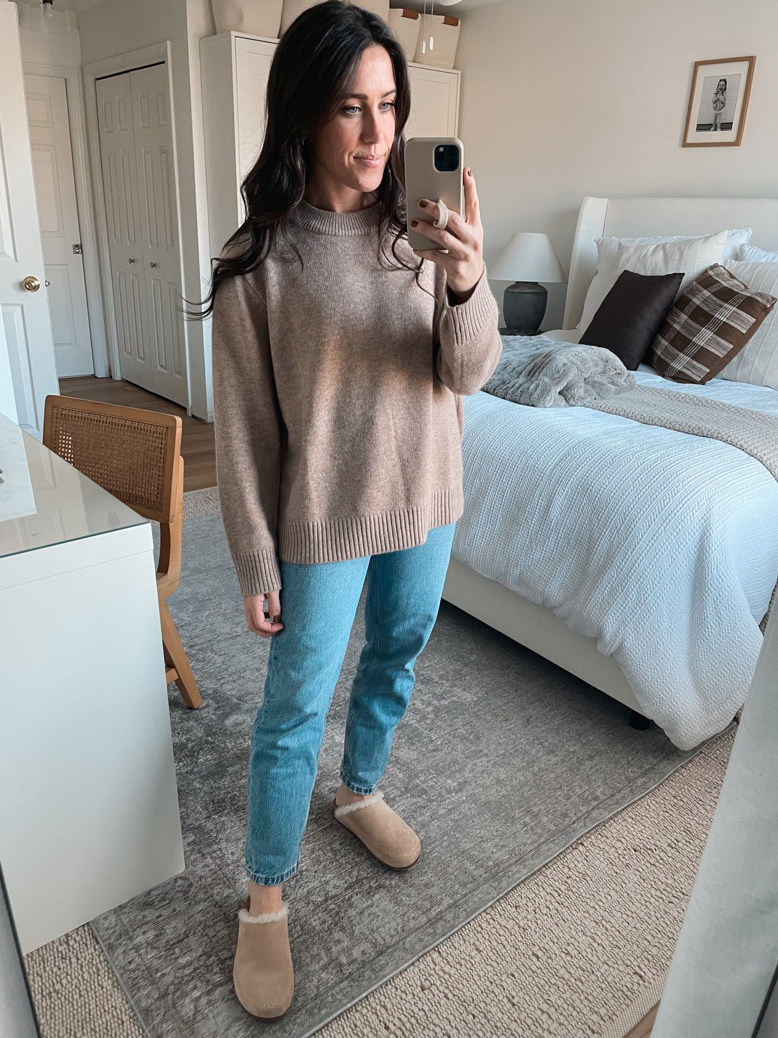 11.9.23
Quince Cashmere Sweater
Jeans 2
Jenni Kayne Mocs 

#LTKfindsunder100 #LTKstyletip #LTKSeasonal