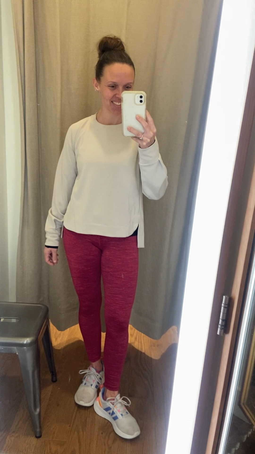 Spring Athleisure - softest crewneck I’ve ever worn, it’s amazing, very comfortable and lightweight 

#athleta #sweatshirt #forher #giftforher #spring #athleisure

#LTKfindsunder100 #LTKU #LTKover40 #LTKVideo #LTKfitness