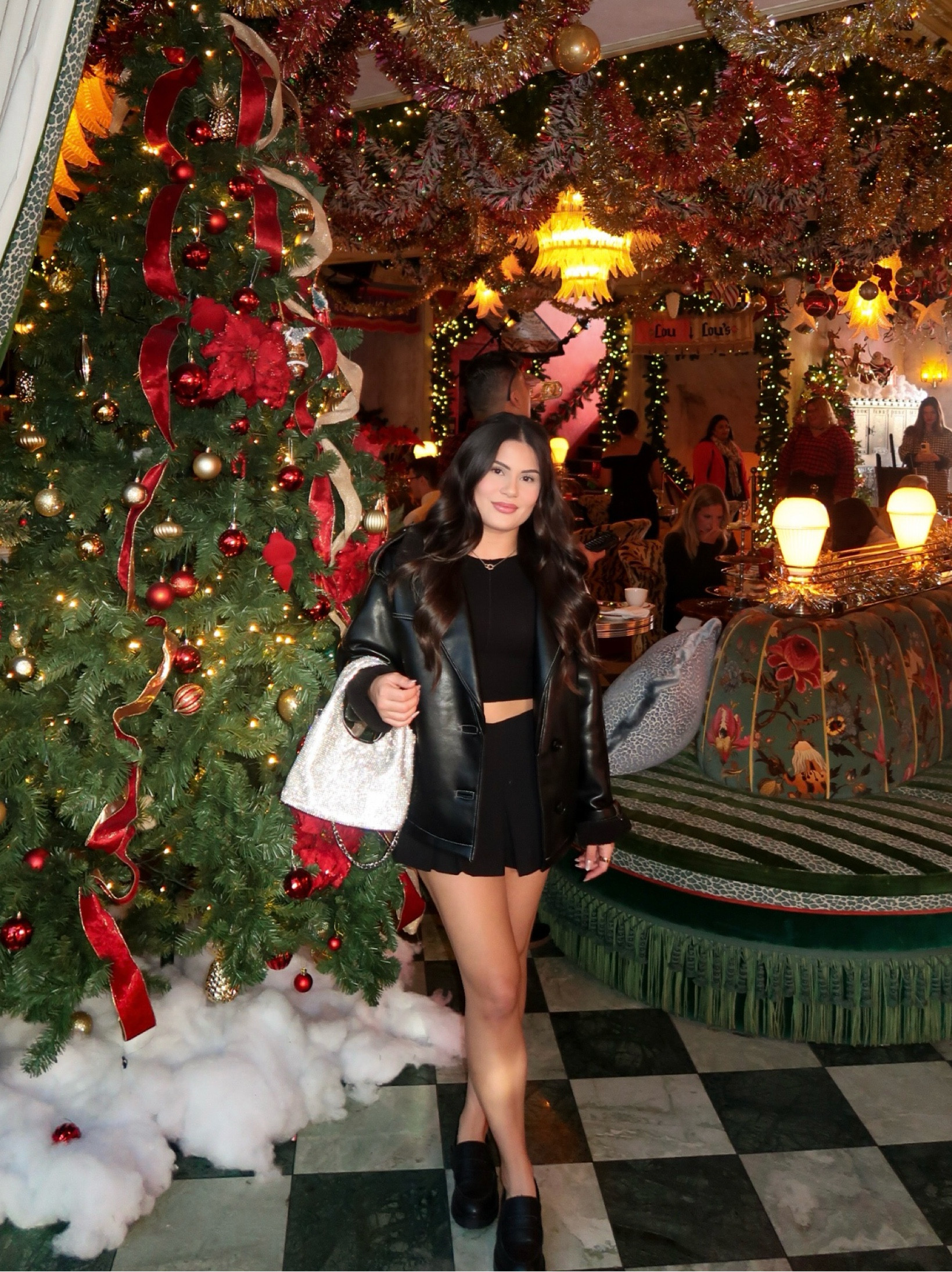 cute holiday outfit inspo

#LTKHoliday #LTKGiftGuide #LTKSeasonal