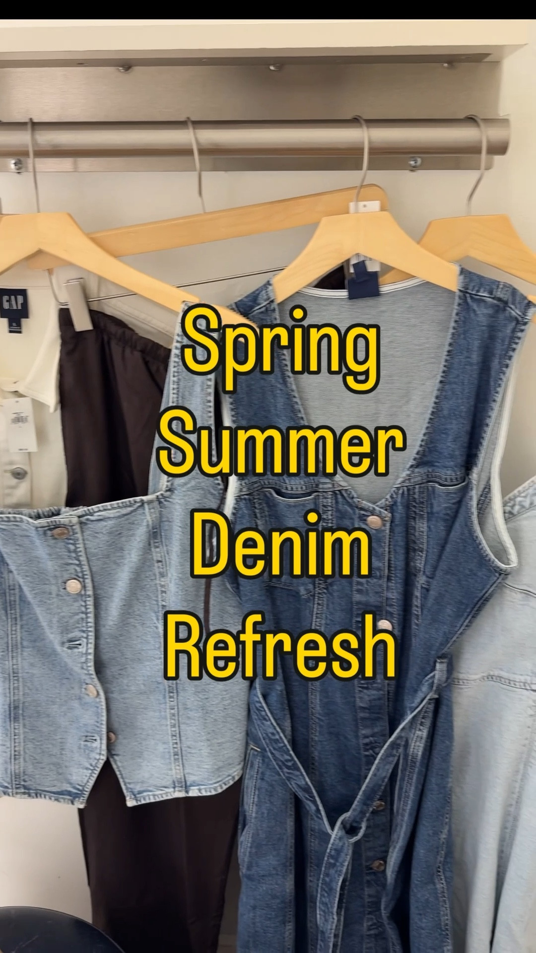Spring Summer Denim top and dresses at the GAP are soo good right now!! 🔥🔥🔥

Denim outfit idea, denim dresses