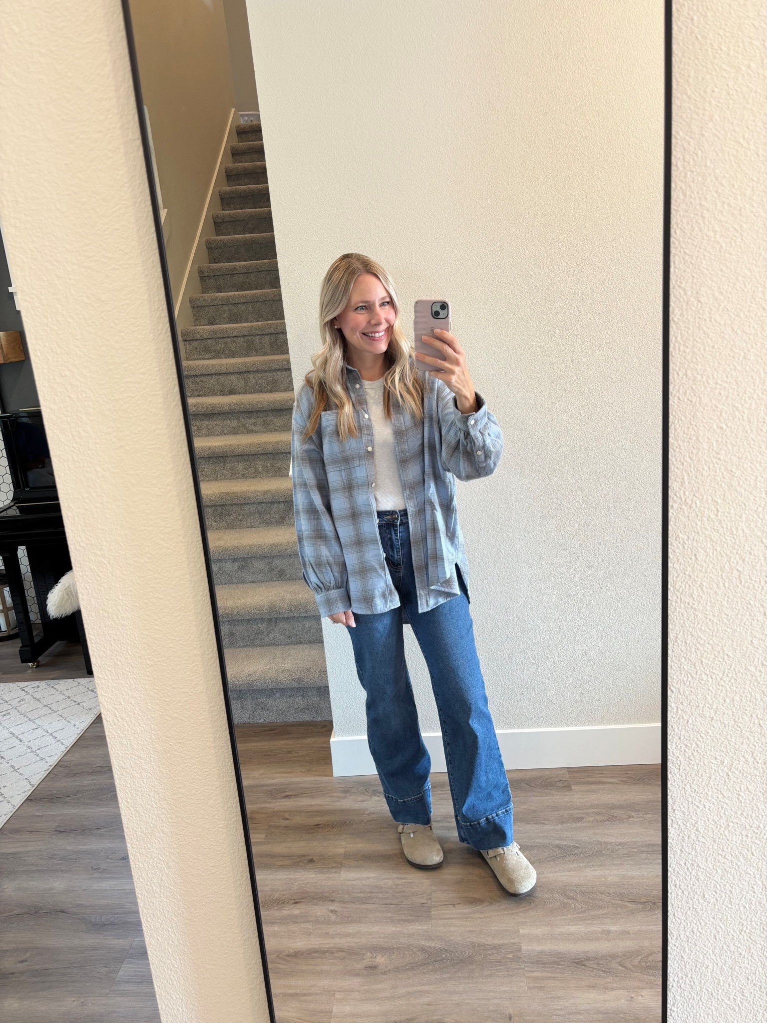 Sunday’s ootd… the new Aerie flannel. Their flannels are really so good!! This layering tee from ON is great layered or alone too. Jeans are comfortable and high rise! 

#LTKStyleTip #LTKTravel #LTKFallSale