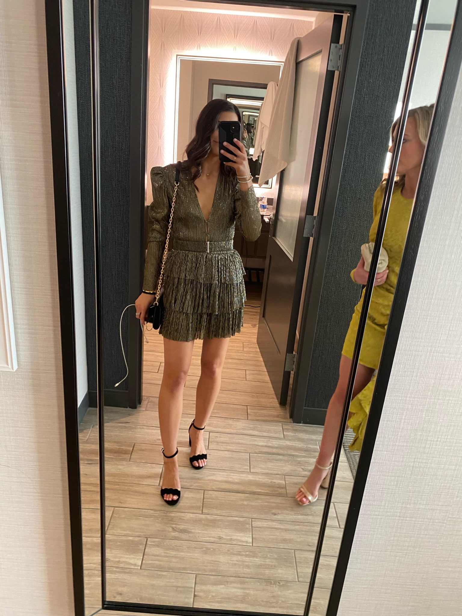 Sabina musayev carry discount metallic mini cocktail dress