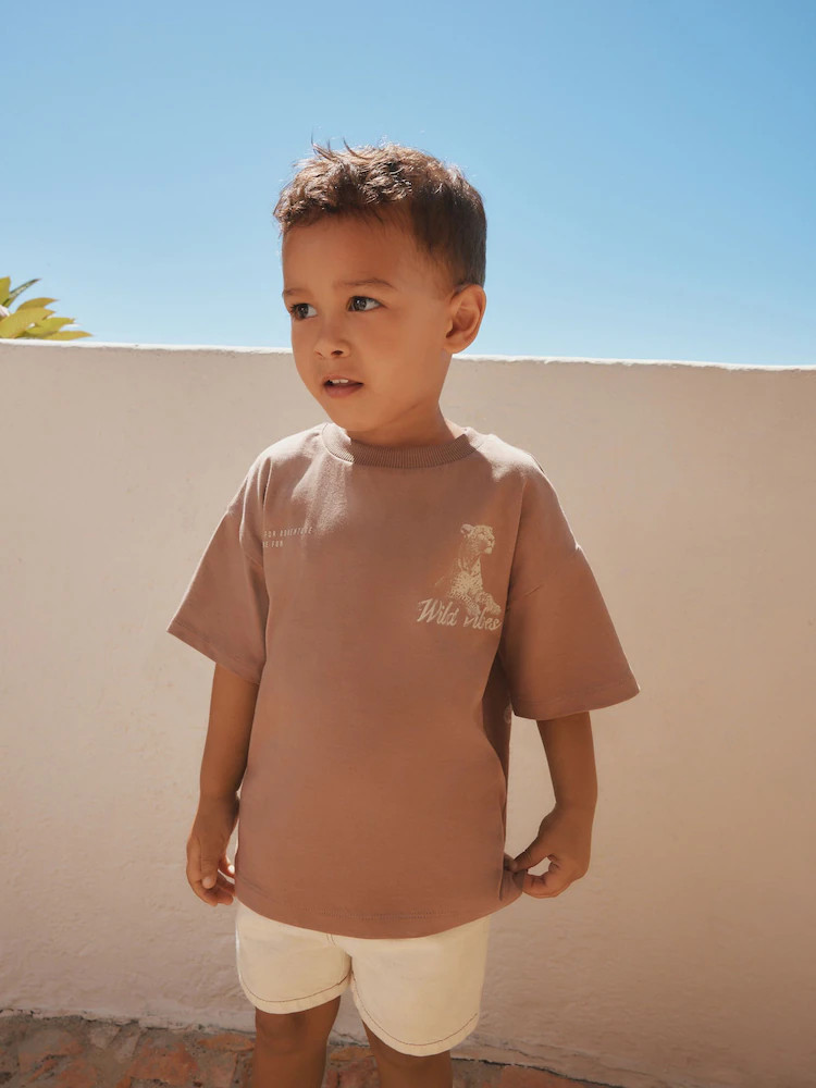 Neutral / Tan Wild Vibes Tiger - Kurzärmeliges T-Shirt mit Rückendruck (3M.–7J.) | Next EU