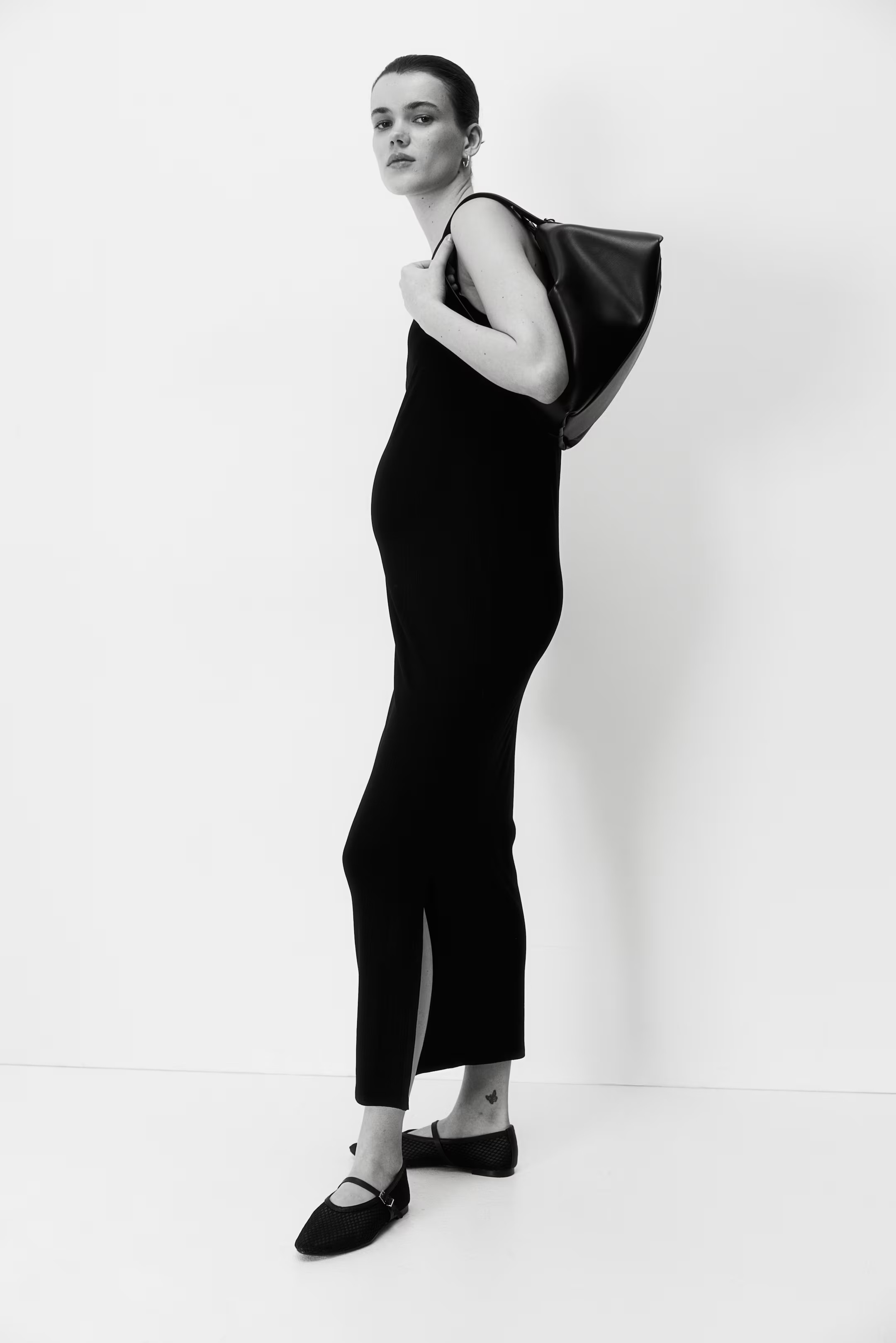 MAMA Ribbed Dress - Round Neck - Sleeveless - Black - Ladies | H&M US | H&M (US + CA)