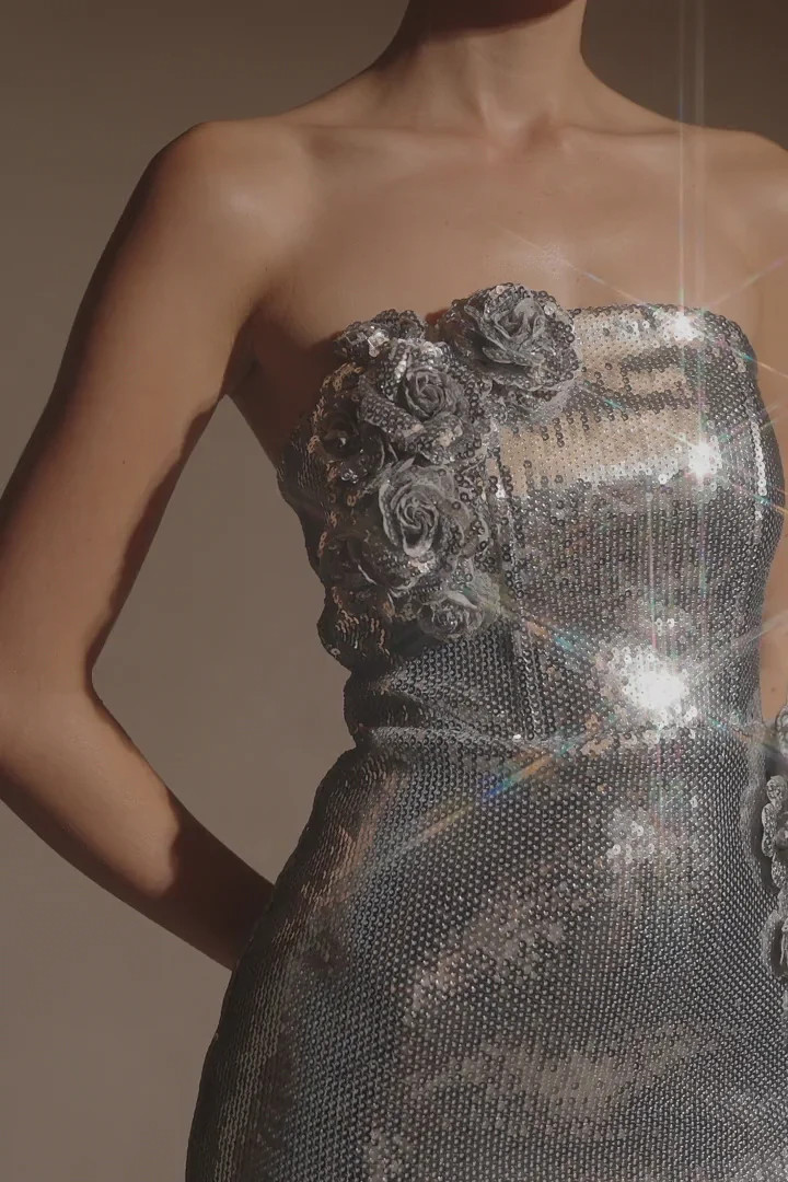 Cassia Strapless Sequin Rose Midi Dress - Silver | MESHKI US