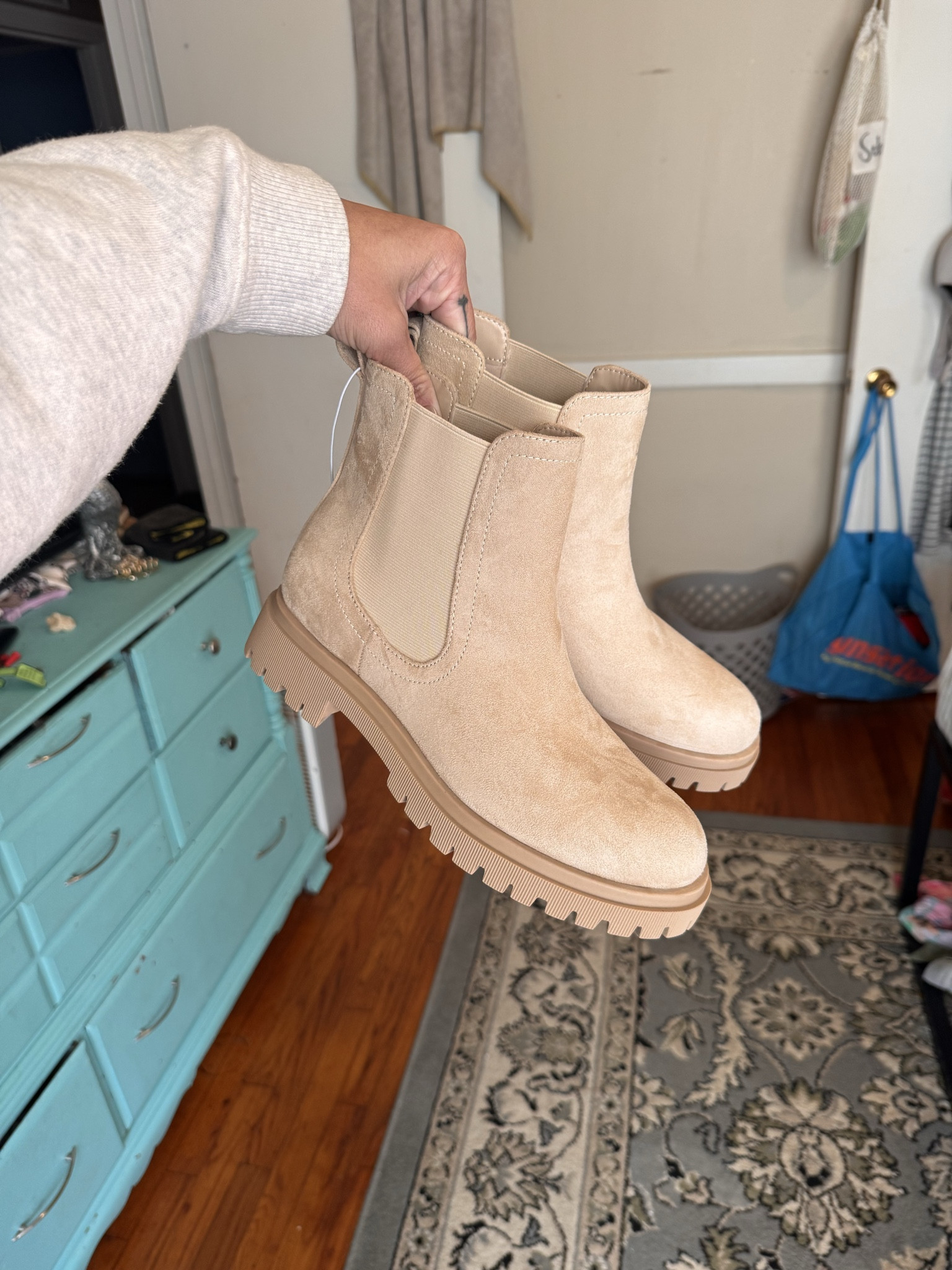 I came home with these Chelsea boots! I LOVE them. However they didn’t have my size in store so I sized down a 1/2 size - they are TIGHT. But I’m going to wearing them anyways 😂

#LTKSaleAlert #LTKShoeCrush #LTKStyleTip