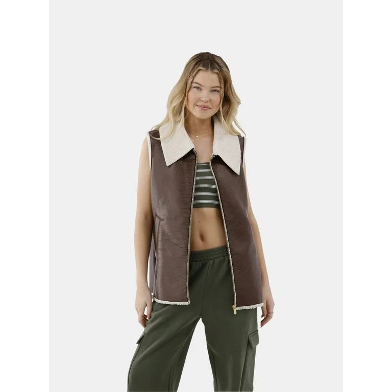 No Boundaries Women's Faux Leather Vest with Faux Shearling Lining, Brown | Walmart (US)