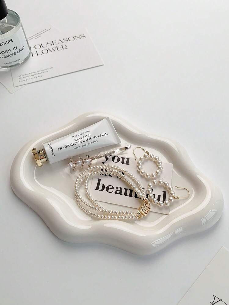 2pcs/1pc 7.68*5.32 Inch Asymmetric Cloud-Shaped Ceramic Tray, Nordic Style Jewelry Storage Tray, Jewelry Collection Decorative Plate, Jewelry Display Tray, Gift For Her, Home Decor, Bedroom Decor | SHEIN