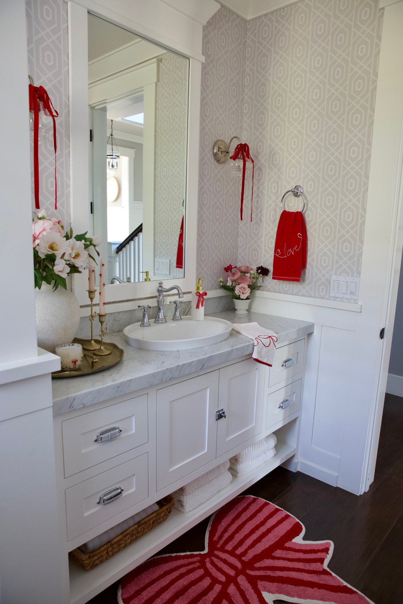 Valentine’s bathroom details ❤️🩷

#LTKValentine