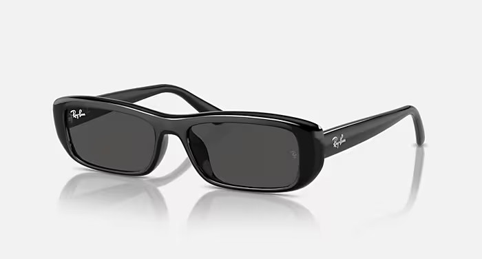 4 COLORS
    
      
               
        Frame
       
      Polished Black
     
      Lense... | Ray-Ban (US)