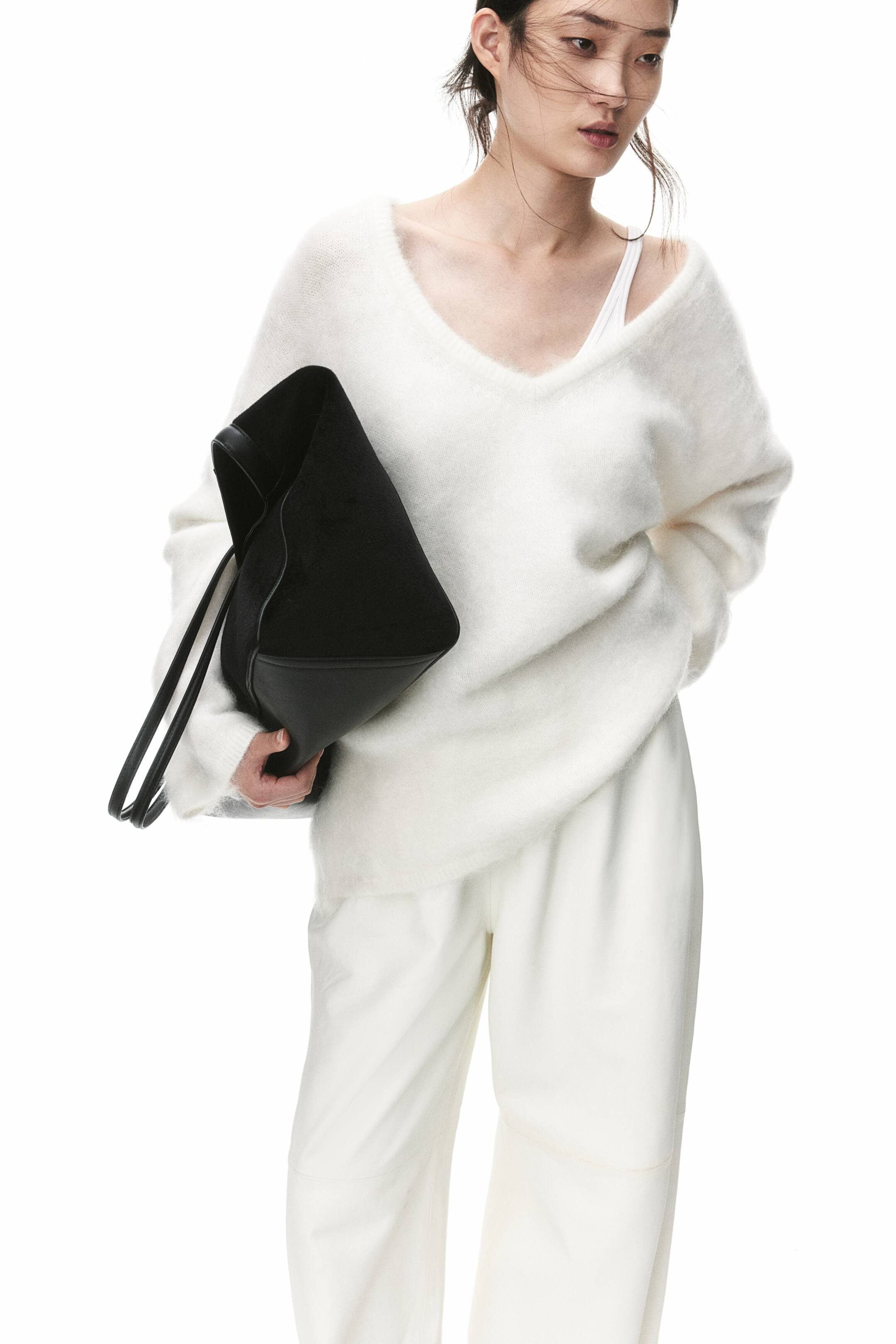 Oversized mohair-blend jumper | H&M (UK, MY, IN, SG, PH, TW, HK)