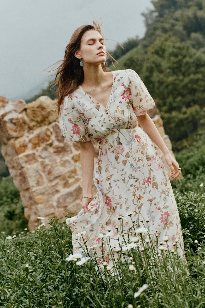 Willa Floral Print V Neck Puff Sleeve Dress in Silk Linen Organza | Fabrique