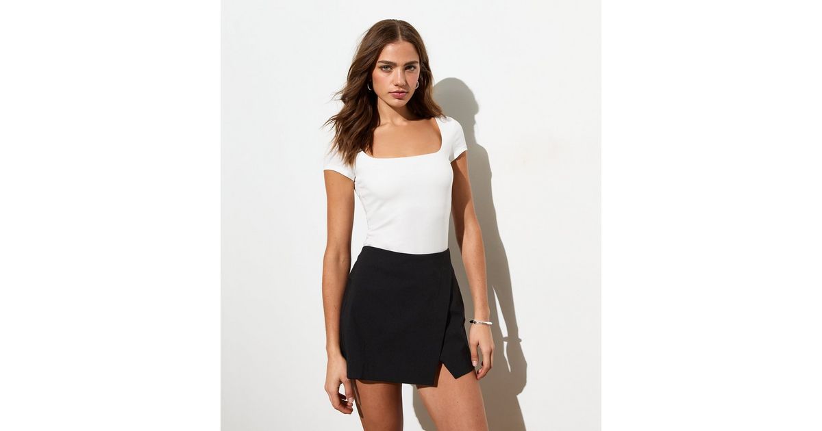 Black Stretch Mini Skort 
						
						Add to Saved Items
						Remove from Saved Items | New Look (UK)