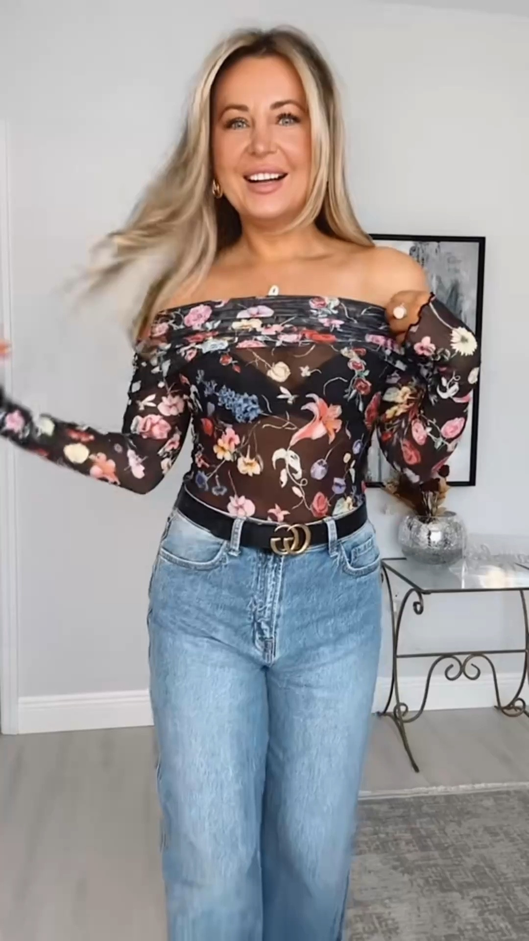 My favorite flower bodysuit is back
35% off with code AGGISAVE35

#vici #spring #jeans #denim #top #bodysuit 

#LTKgrwm #LTKdayinmylife #LTKValentine