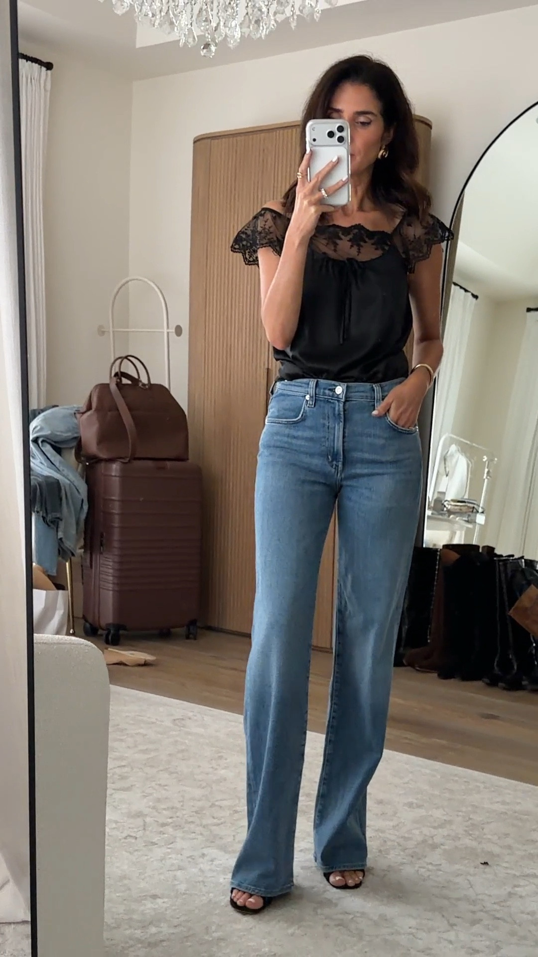 If jeans are usually no for you these might change you’re mind 🙌🏼 I’m just shy of 5-7” wearing the size 25 ( run true to size) in the color STELLA. Wearing the size XS dress that I wore as a top 

 I’m also linking below other jeans I own and love #stylinbyayin #jeans #aylin



#LTKootd #LTKOver40 #LTKgrwm