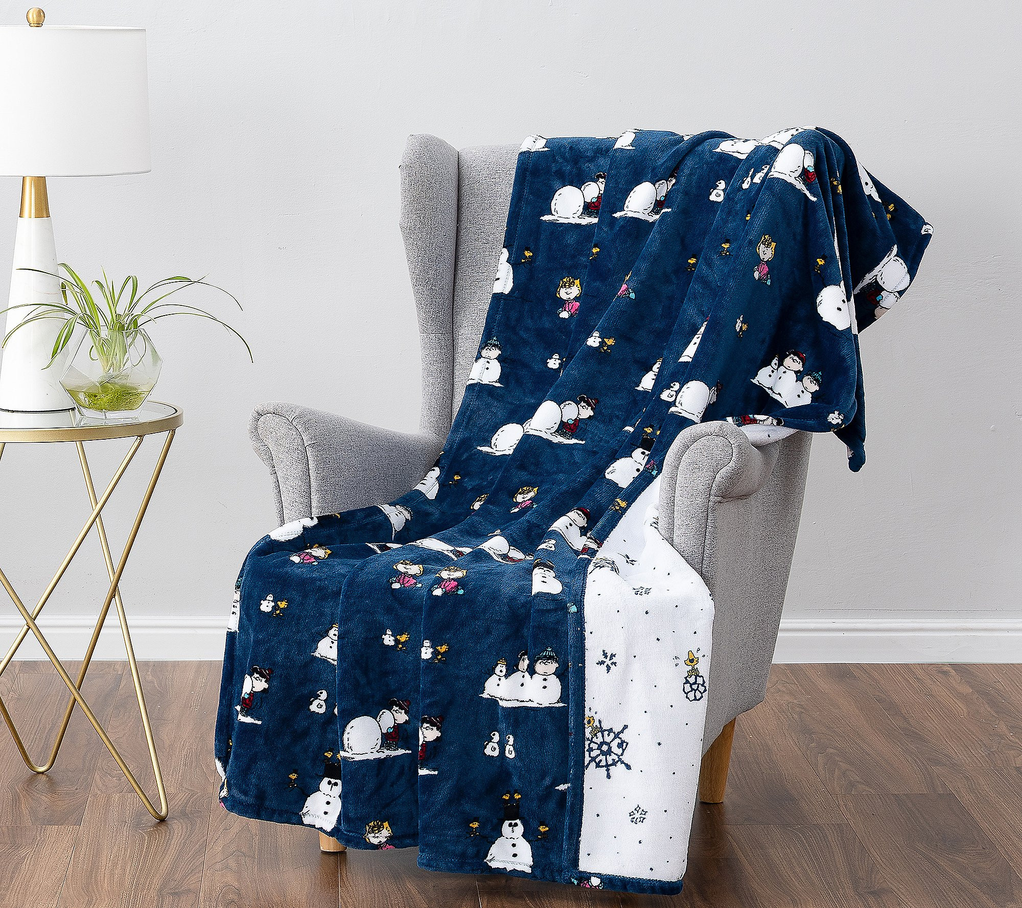 Berkshire Holiday Peanuts Twin Print Throw in G ft Box | QVC