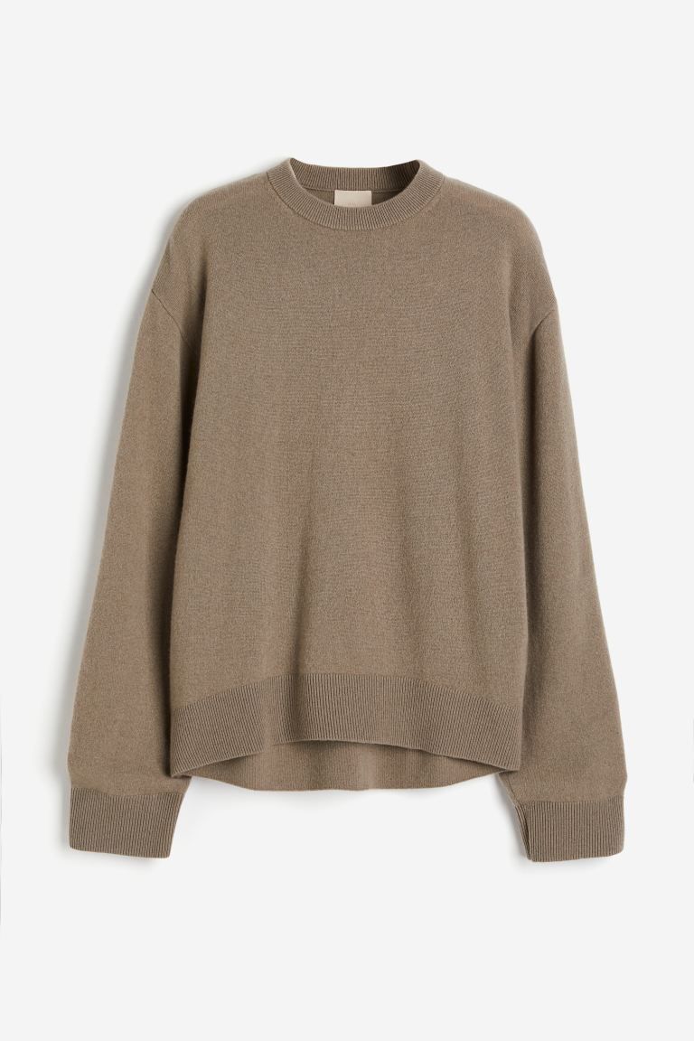 Oversized Cashmere Sweater | H&M (US + CA)