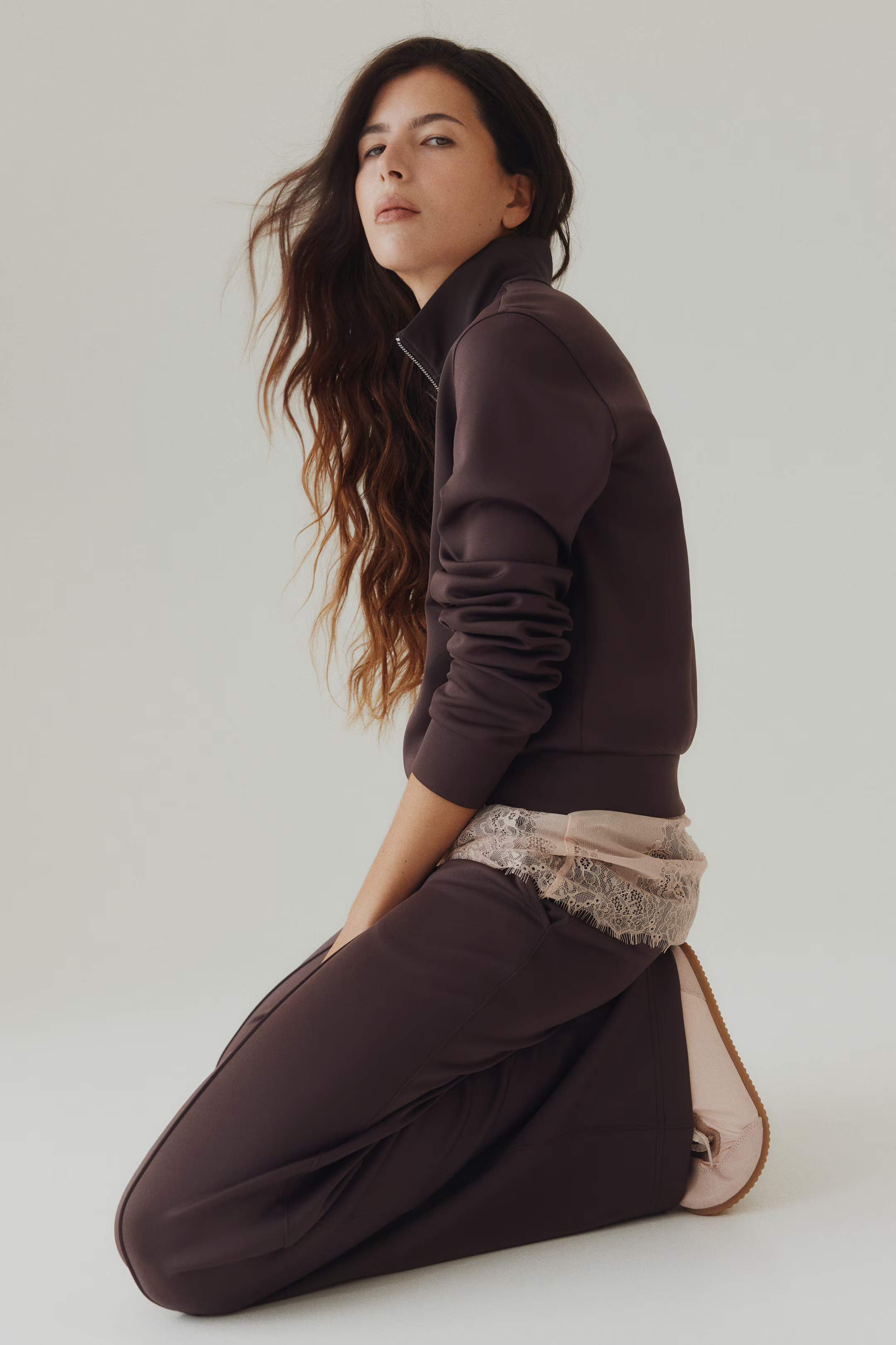 Crease-front pull-on trousers | H&M (UK, MY, IN, SG, PH, TW, HK)