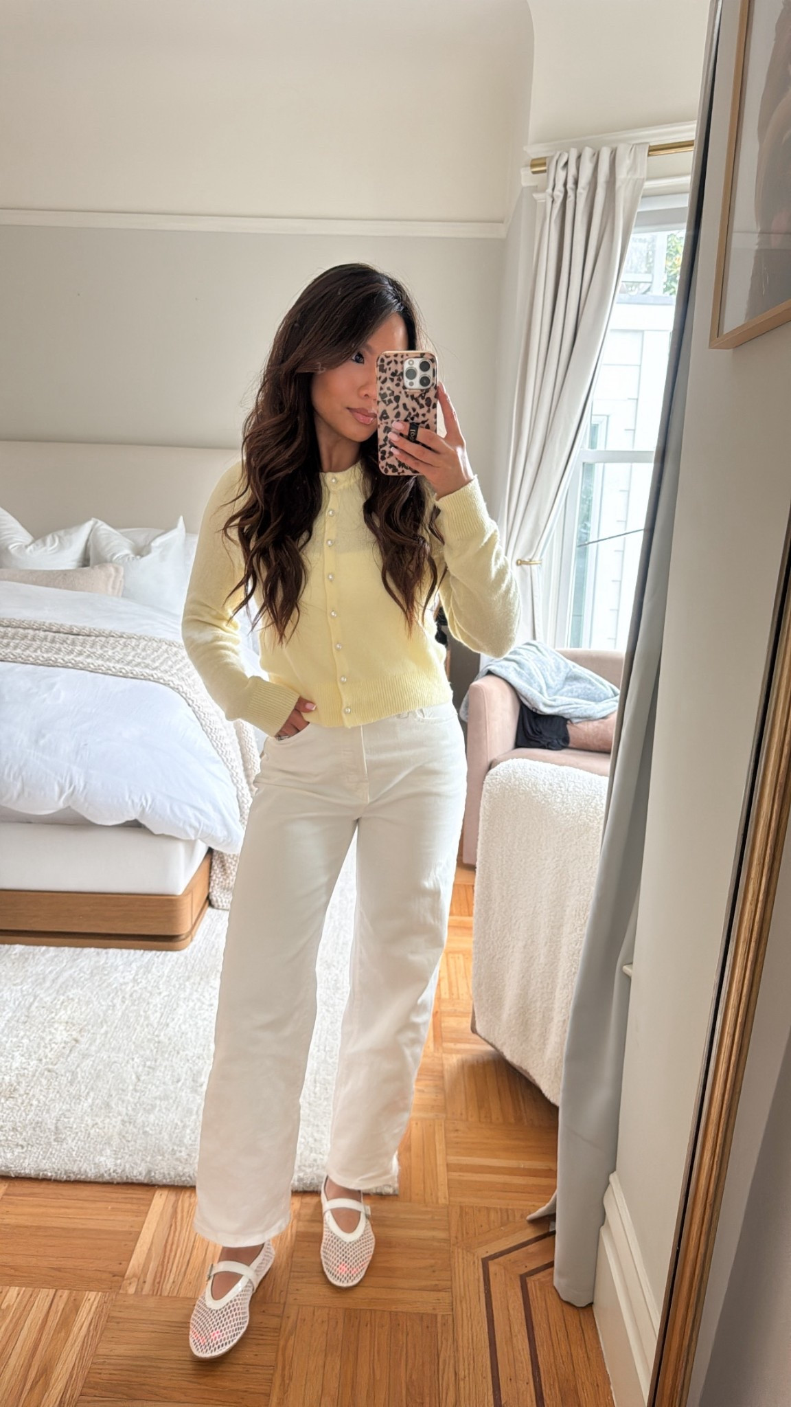My favorite white jeans are back!! (My exact wash isn’t back this year they have an off white ecru color) the size and fit of these are perfection. The crop style is perfect for petites no need to do petite length!

Sizing:
Jeans - tts, 25 standard in crop style
Cardigan - tts, xs
Cami - tts, xs 
Mesh flats - tts

#LTKPetite #LTKootd