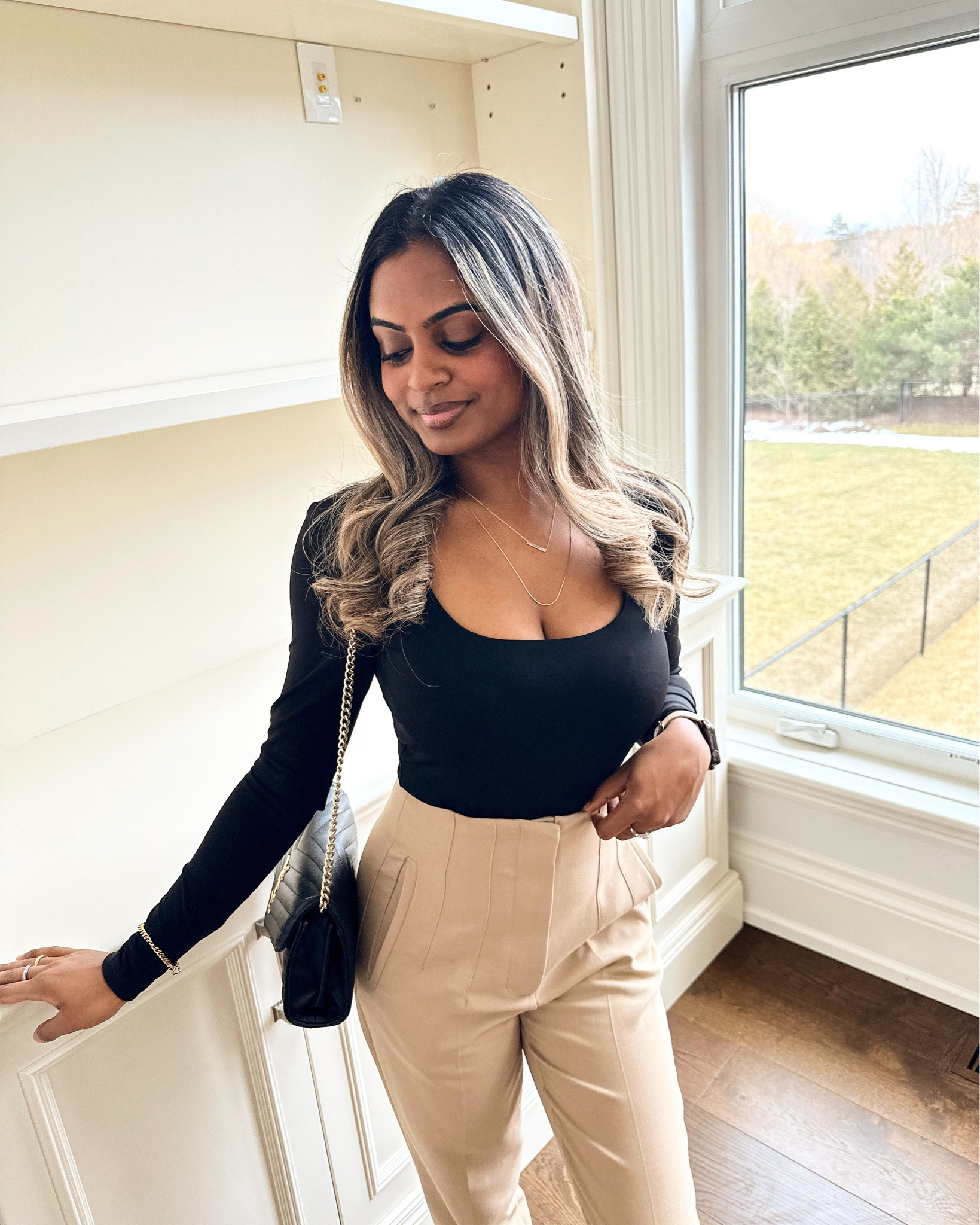 Dynamite Maren Sculpt Long Sleeve Square Neck Bodysuit In Black

#LTKworkwear #LTKtravel #LTKunder100