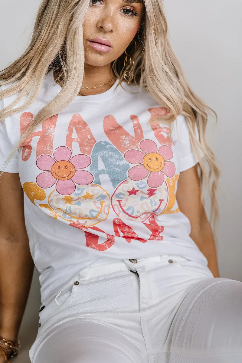 Have a Good Day Floral Tee | Mindy Mae's Market