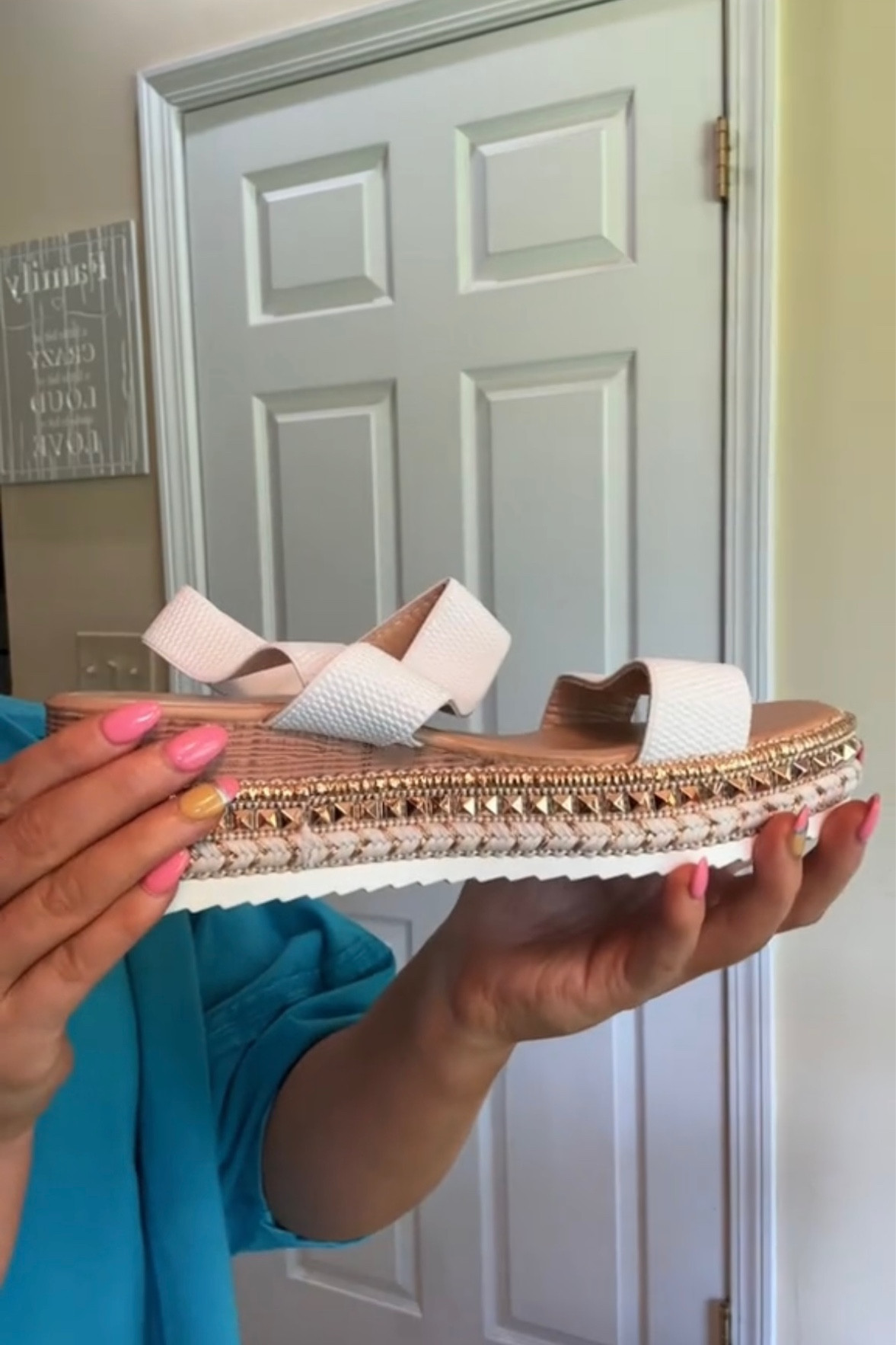 Perfect back to school teacher sandals! 

#LTKstyletip #LTKBacktoSchool #LTKFind