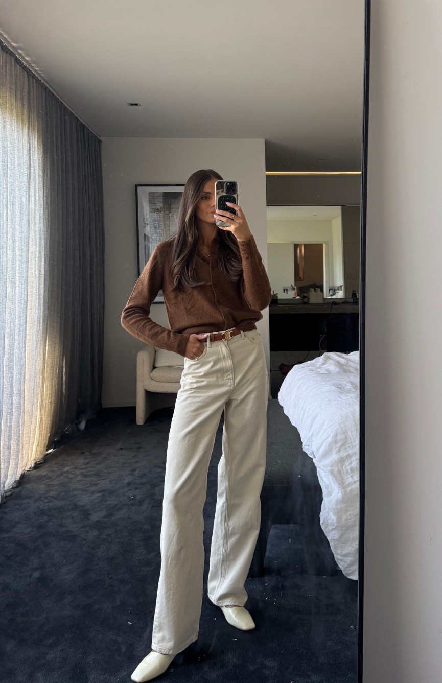 Favourite jeans
Cardigan is hm but no longer have that colour
Belt is Celine
Shoes are old alias Mae 

#LTKjeans #LTKstyletip #LTKaustralia