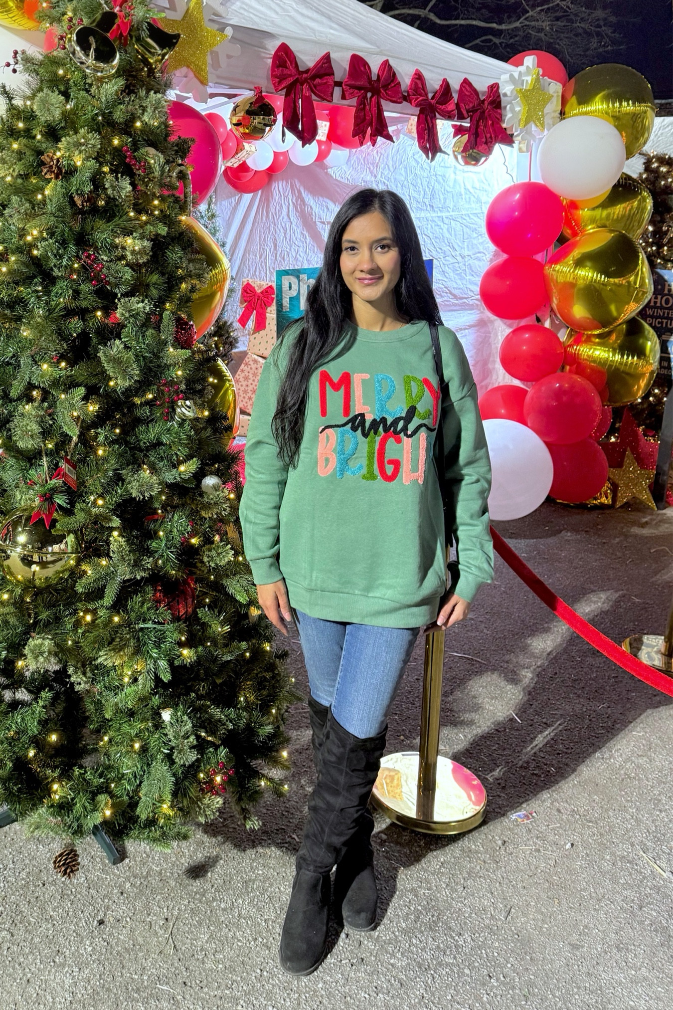 Wearing S in sweatshirt

Christmas sweatshirtt