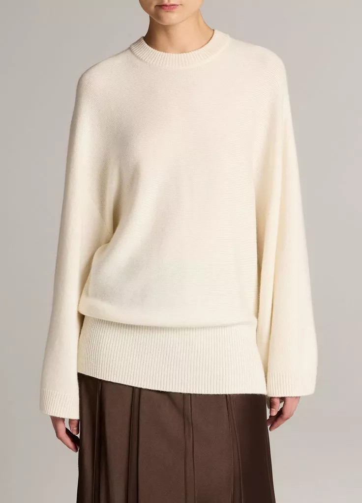 Women's Wool-Cashmere Wide-Sleeve Crew Neck Sweater, Off White, Size M Vince | Vince LLC