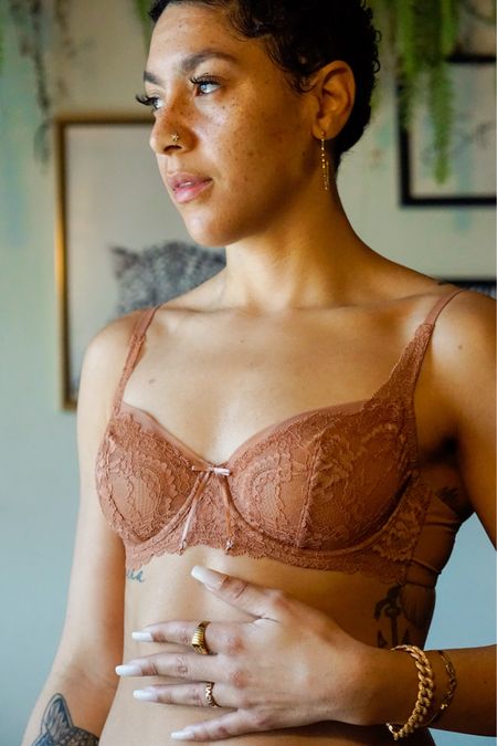 #ad Intimate moments in @skarlettblue’s Minx Balconette Bra and thong because who does love versatile, sultry pieces that work for everyday and the special occasions. Plus it’s designed by women for women 💕 see more in my stories

#LTKcurves #LTKFind #LTKunder100