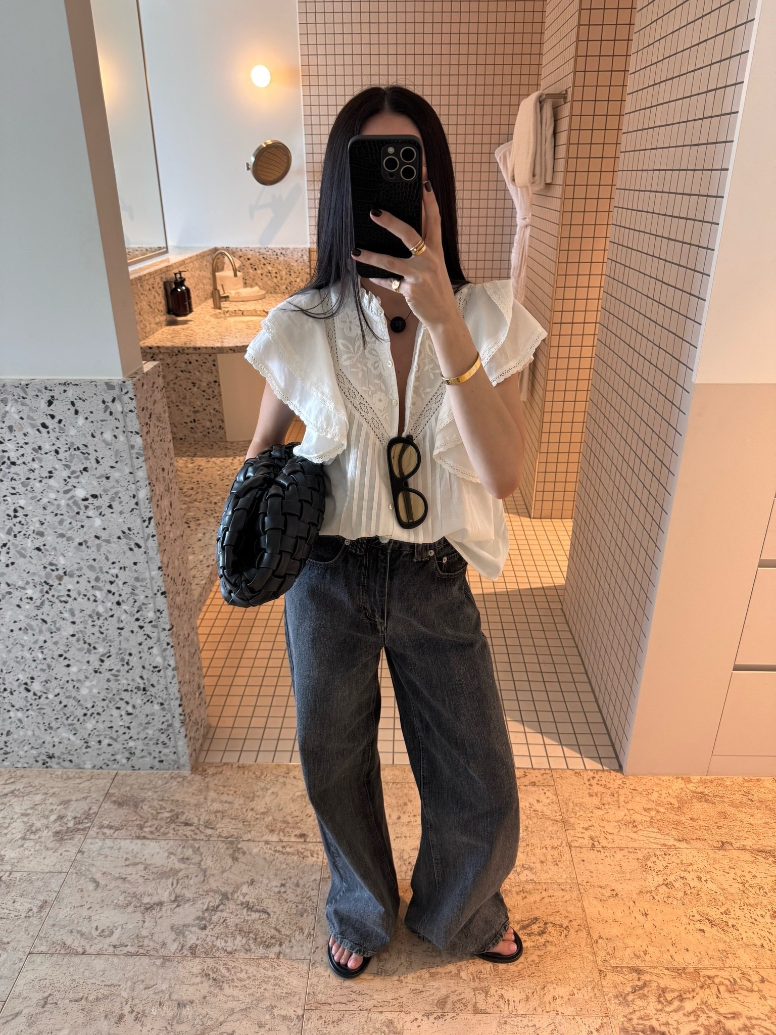 Beautiful alternatives to this sold out top from Sézane 🤍