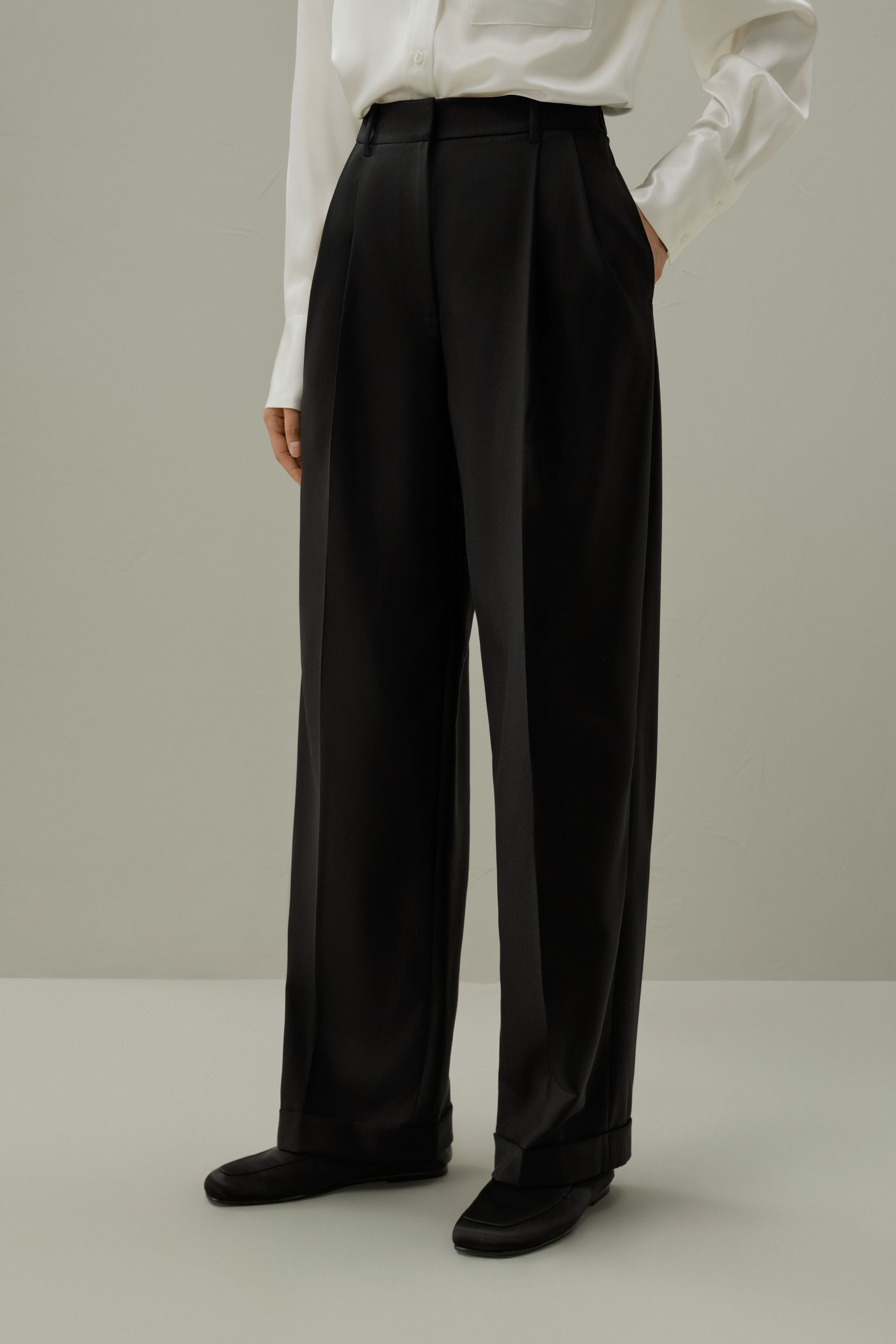 Wool-Silk Straight Leg Pants | LilySilk