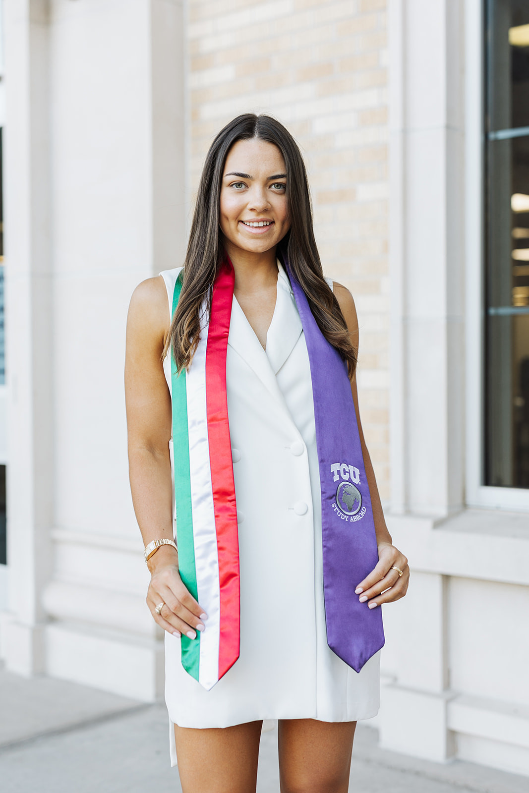 Seniors, graduation is coming up! If you're still searching for the perfect dress, I've got you covered. Shop my graduation look now and make your big day even more memorable. 

 