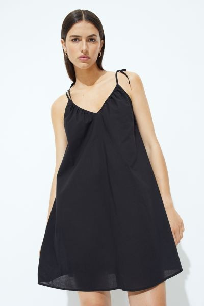 V-neck mini dress | H&M (UK, MY, IN, SG, PH, TW, HK)