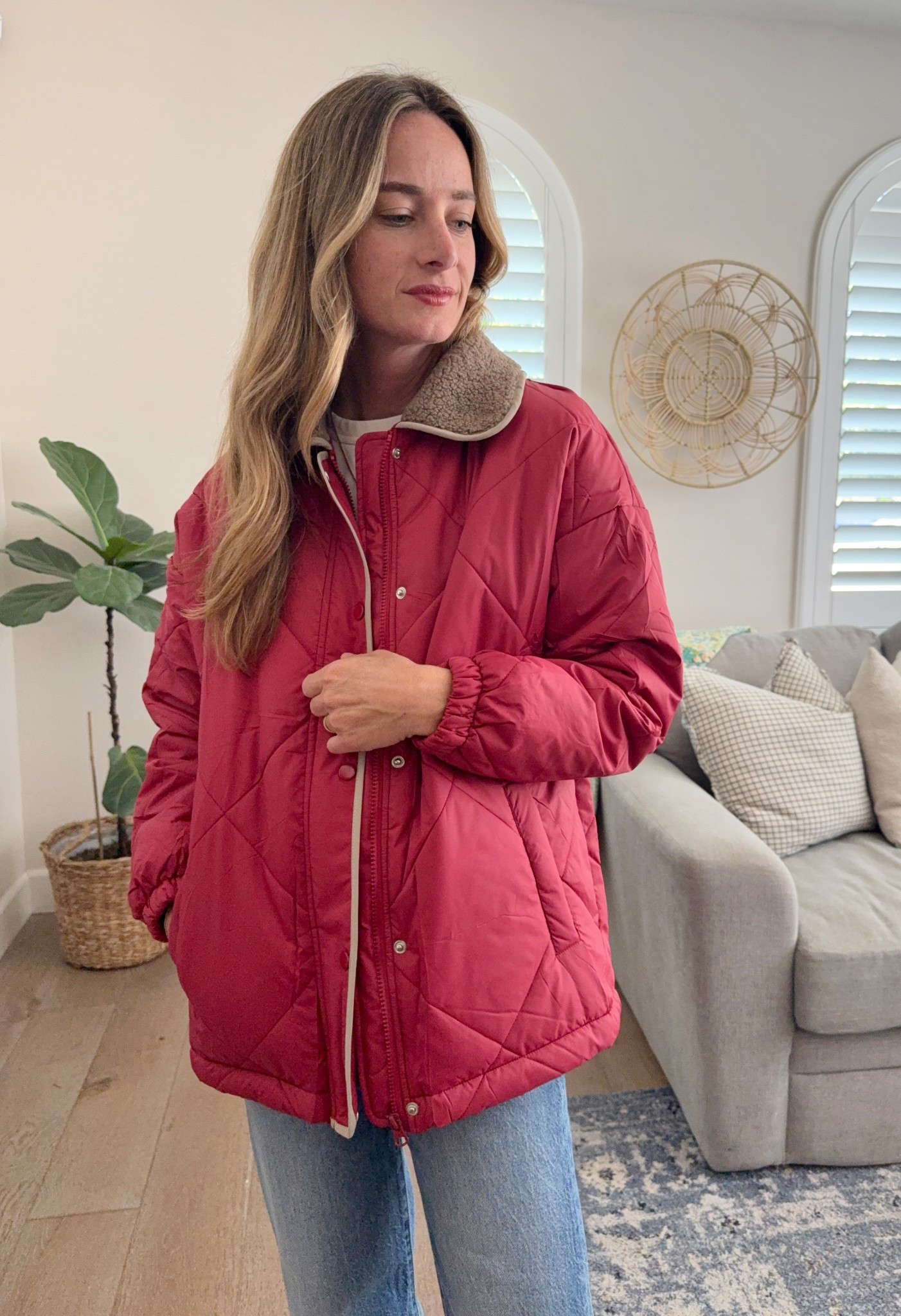 Red coat for fall with contrasting collar, wearing a small. 