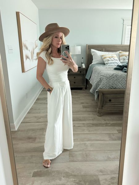 I found the perfect white trousers! I absolutely love them. The best part is they come in short, regular and long lengths. I’m wearing XS short and I’m 5 feet tall. Pair it with sandals or tennies for a casual look or heels to dress them up. 

#LTKStyleTip