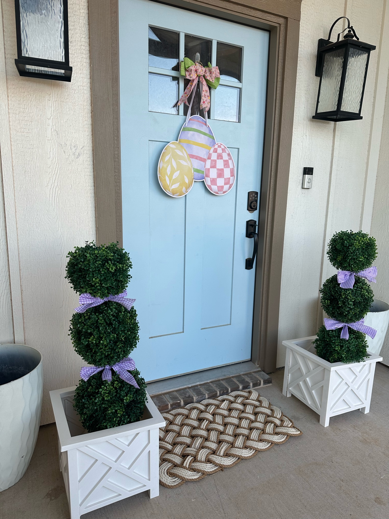 Front porch 
Planters 
Target 
Amazon home 

#LTKhome