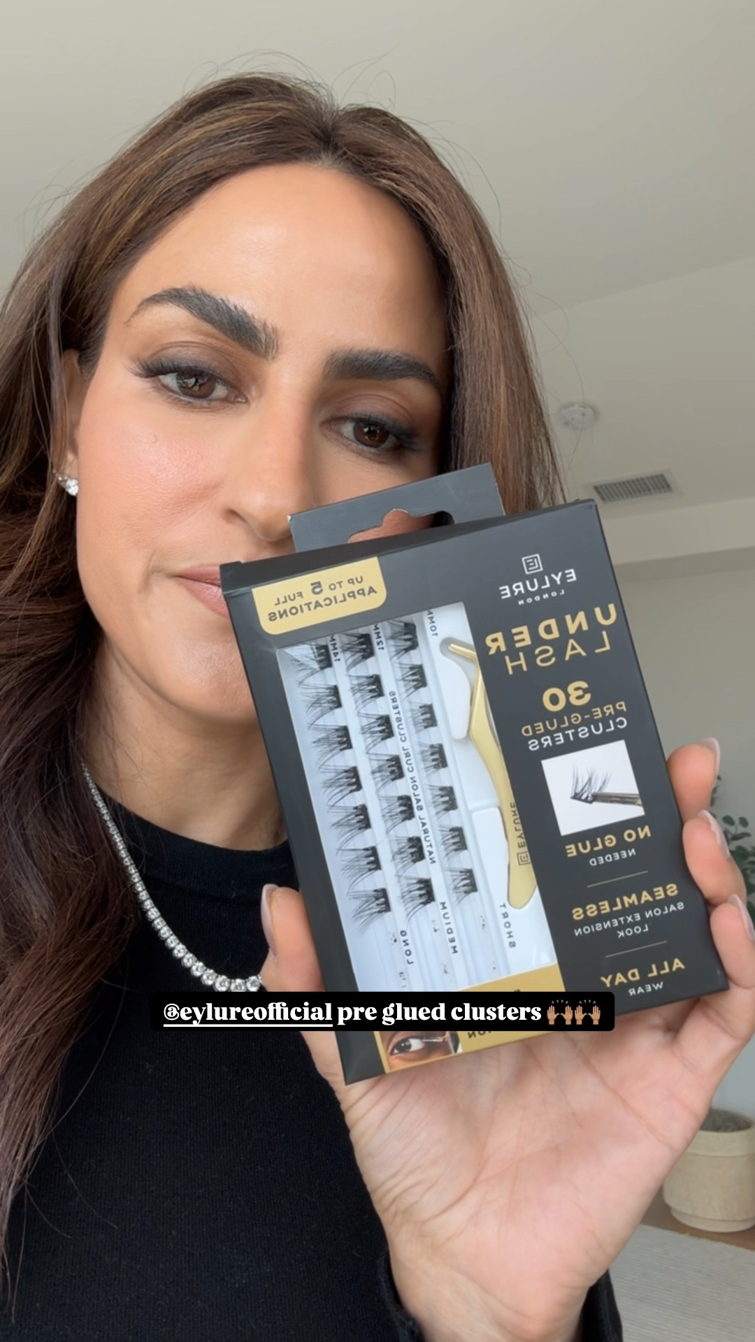 Best clusters & no glue required! Can keep them natural or build for glam 

#LTKFindsUnder50 #LTKBeauty #LTKVideo