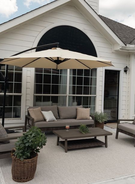 Outdoor Patio Inspo!

patio, outdoor living, outdoor finds, at home outdoor, at home patio, summer outdoor living, summer finds, faux outdoor stems, outdoor pillows, umbrella, outdoor seating 

#LTKHome #LTKSeasonal #LTKStyleTip