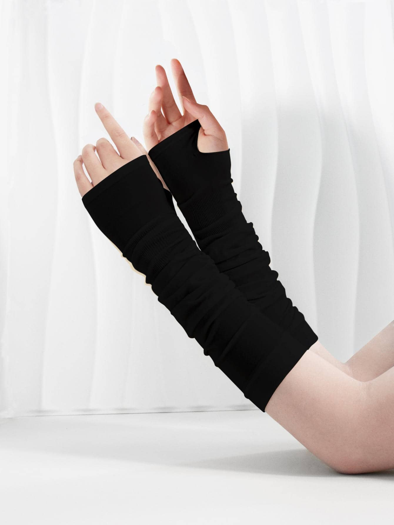 1pair Black Sun Protection Long Cycling Arm Sleeves | SHEIN