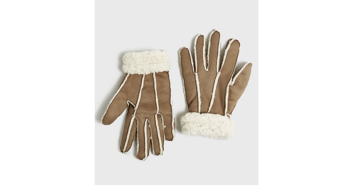 Tan Faux Shearling Gloves 
						
						Add to Saved Items
						Remove from Saved Items | New Look (UK)