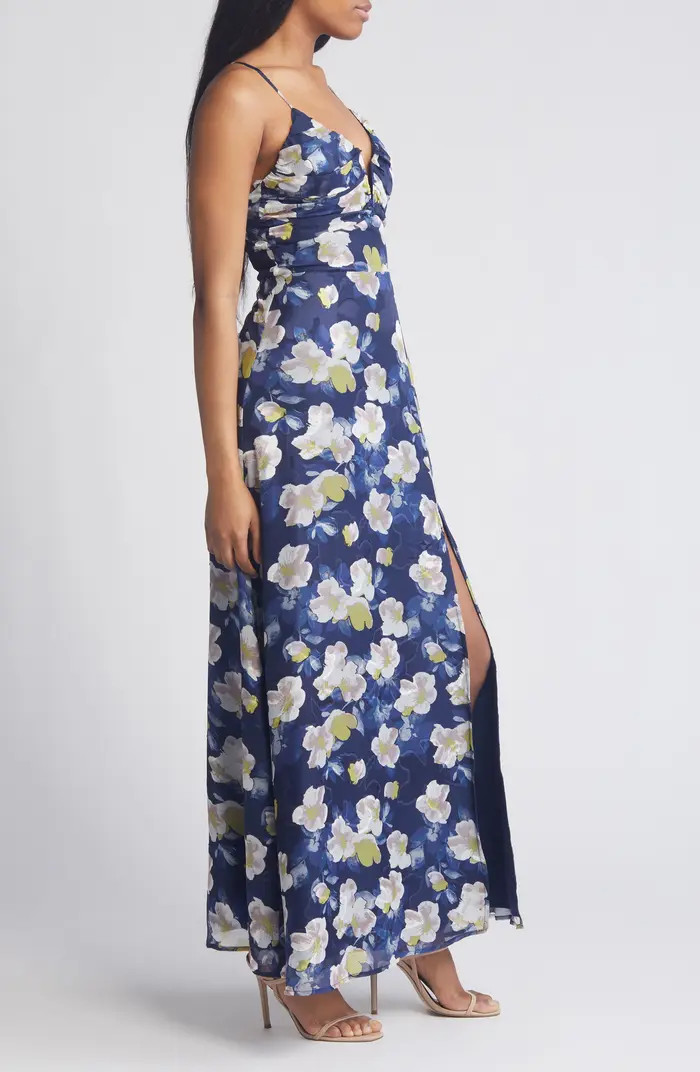 Pretty Perspective Floral Maxi Dress | Nordstrom