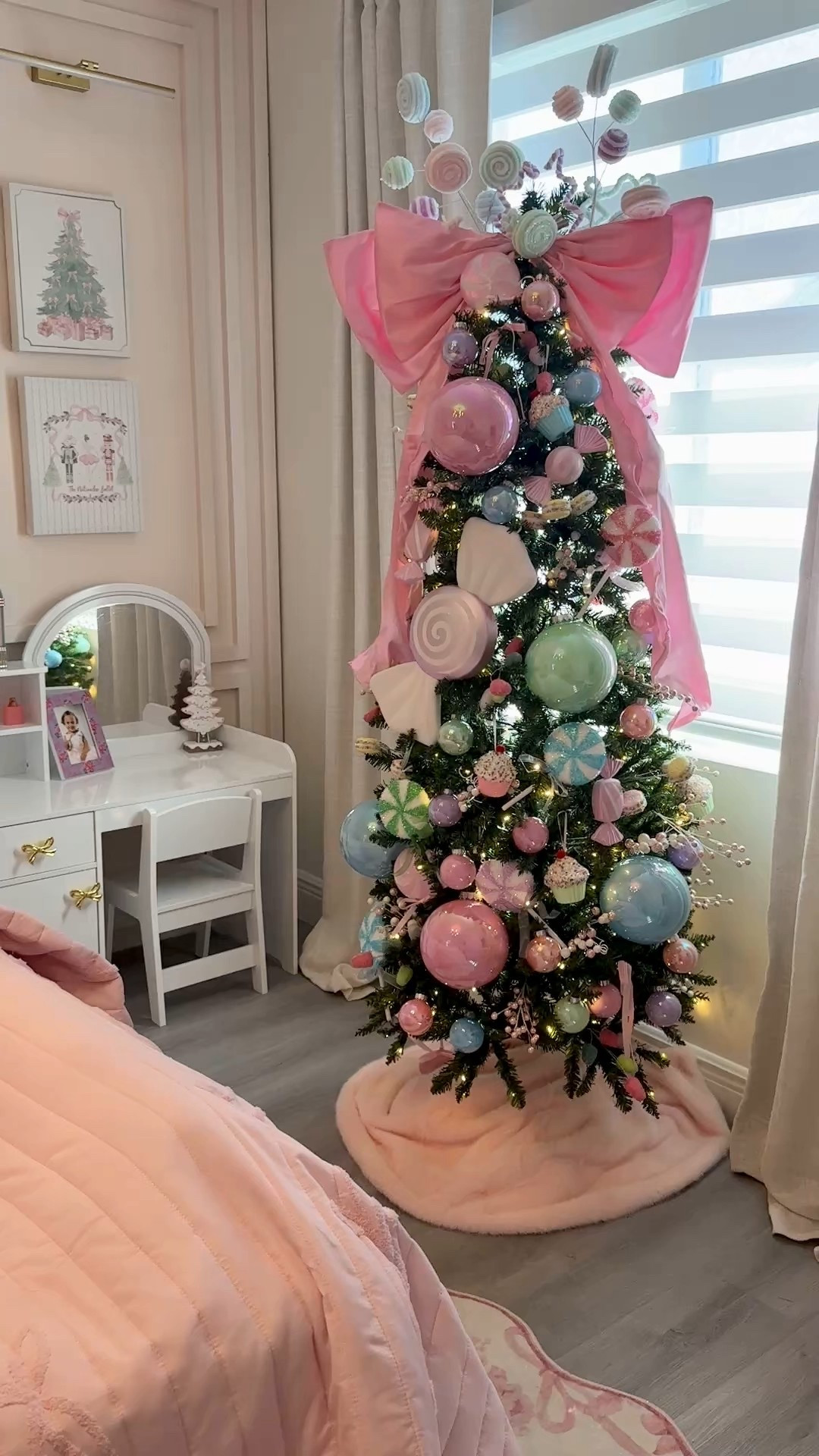 If you love girly Christmas decor, this one’s for you 🎀🍭✨ Toddler Christmas Treee

#LTKHome #LTKHoliday #LTKSeasonal