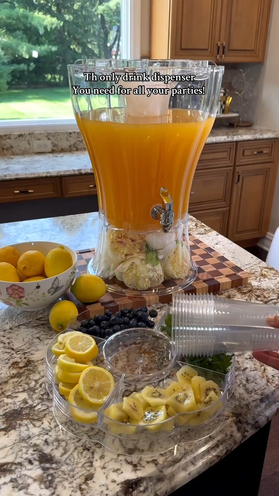 The best drink dispenser that not only holds ice, your garnishes but also decor!! @walmart #walmarthome 



#liketkit #LTKHoliday #LTKfoodie #LTKHome
@shop.ltk
https://liketk.it/5Bi3V