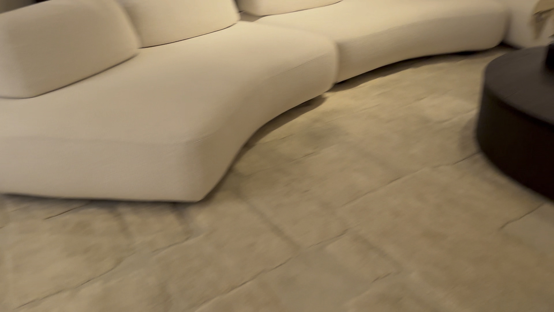 #curvedsofa #coffeetable #livingroom

#LTKWatchNow #LTKMostLoved #LTKHome