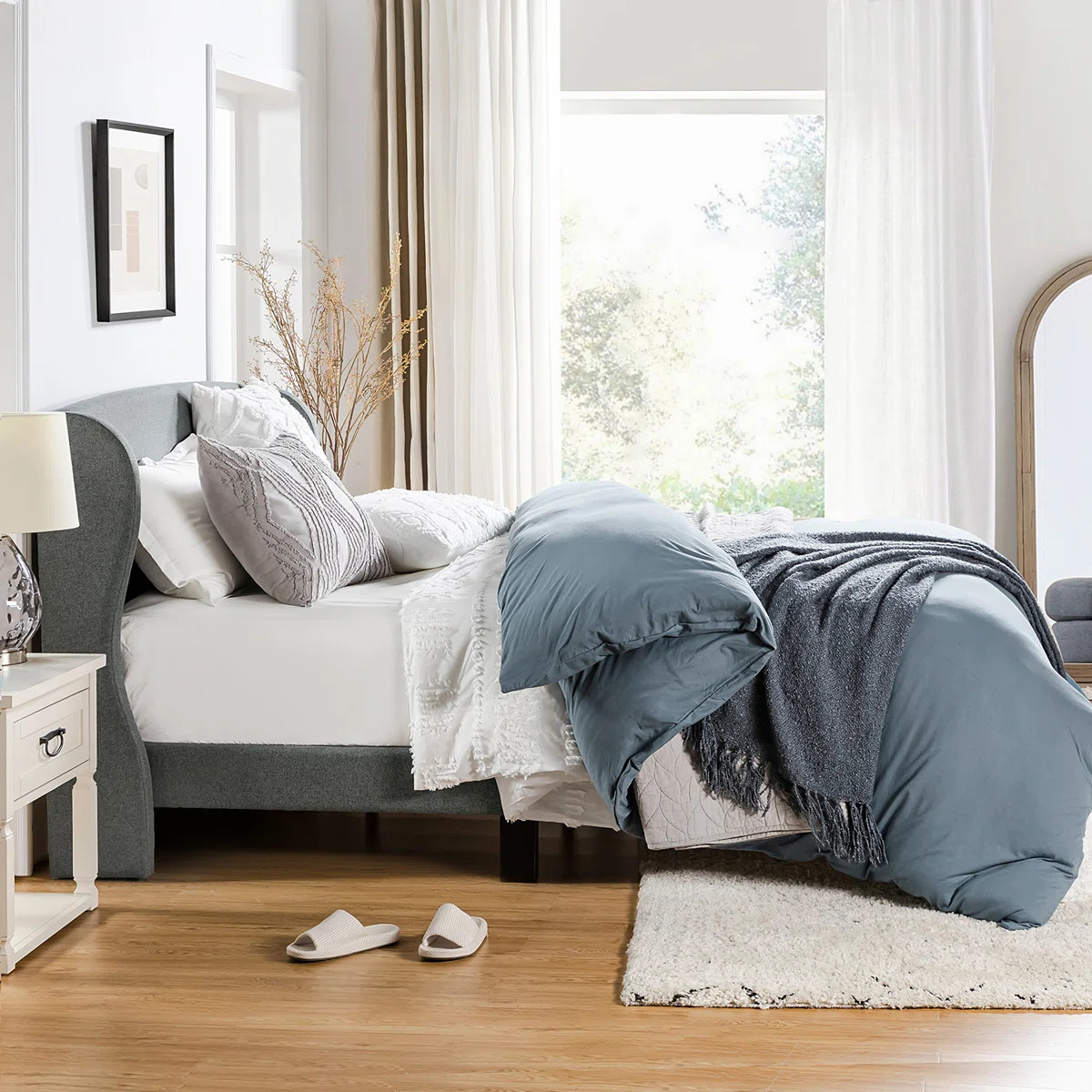 Amati Upholstered Wingback Platform Bed | Wayfair North America