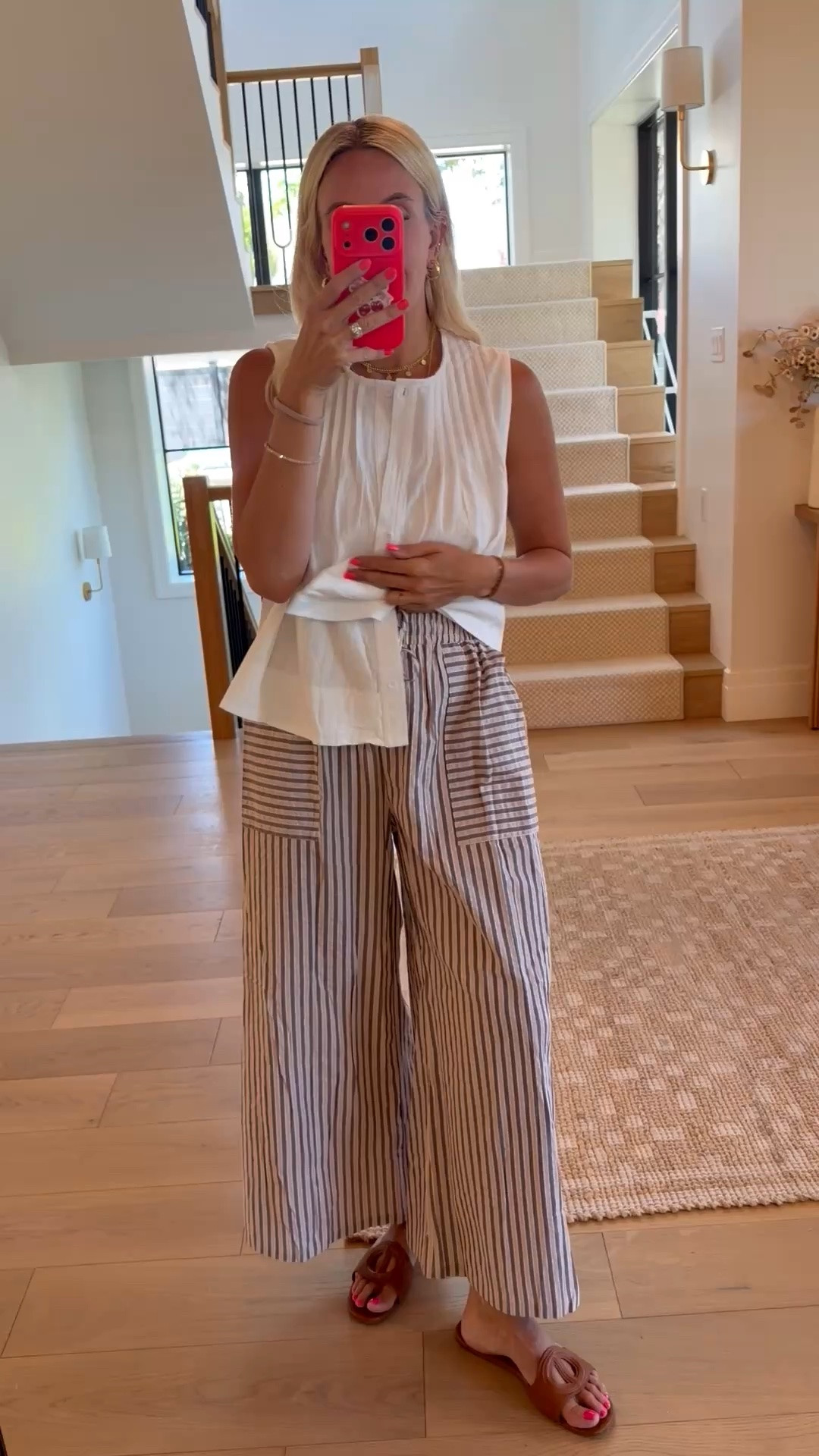I did a small in the pants! This top is new to Amazon and I love the fabric!