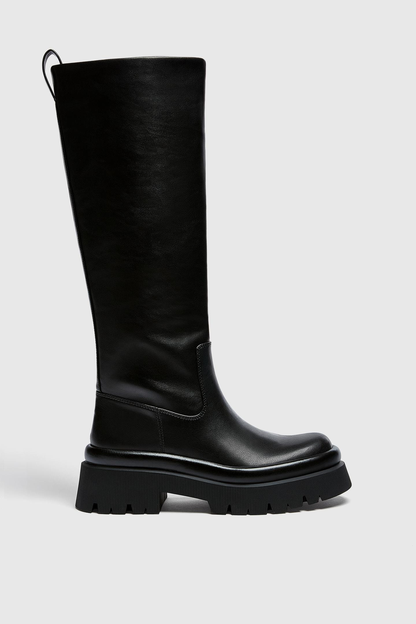 Bottes plates semelle crantée unies | PULL and BEAR FR